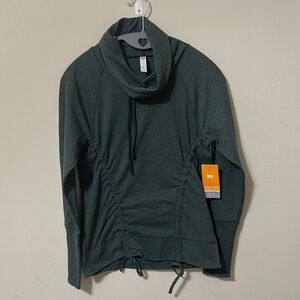 NWT Lucy Lean and Mean Pullover size XS